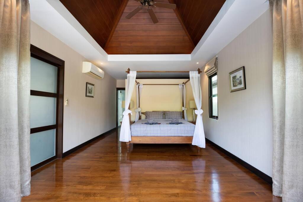 Private Pool Nai Harn Rawai